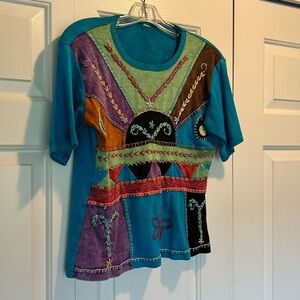 T-shirt with stitching